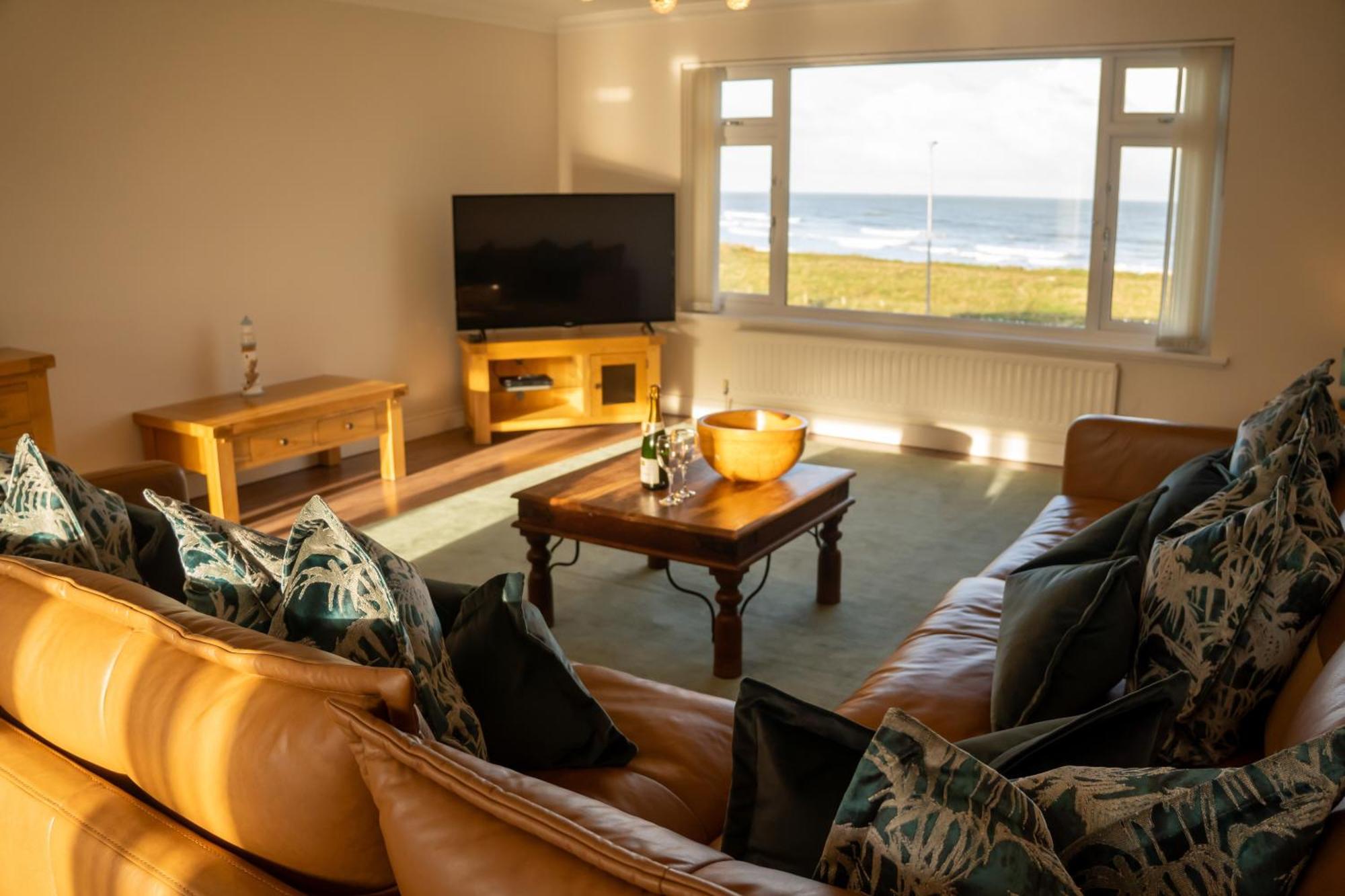Seaview House Villa Seahouses Buitenkant foto
